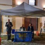 gazebo con bandiera del friuli